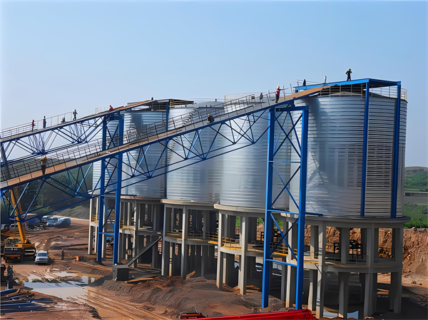 科尔沁右翼中螺旋钢板仓